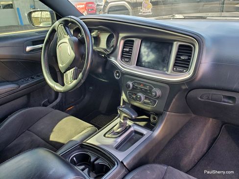 Used 2019 Dodge Charger R/T w/ Plus Group image 4