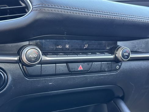 Used 2025 MAZDA MAZDA3 s image 23