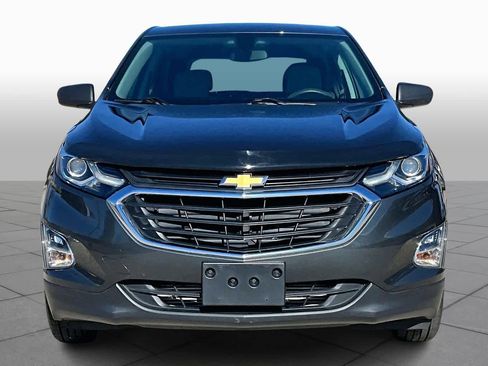 Used 2019 Chevrolet Equinox LS image 3