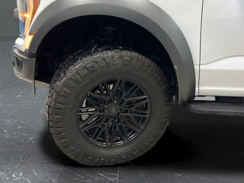 Used 2023 Ford F150 Raptor AWD/4WD image 29