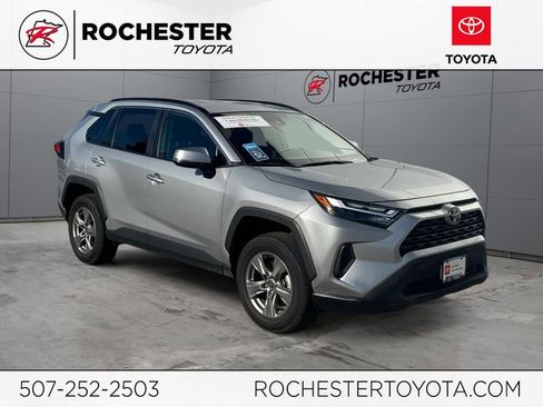 Certified 2025 Toyota RAV4 XLE AWD/4WD image 1