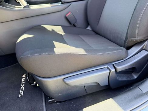 Used 2025 Nissan Sentra SV w/ All-Weather Package FWD image 15