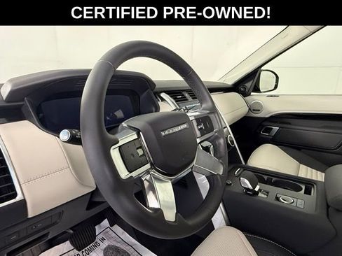 Certified 2025 Land Rover Discovery S AWD/4WD image 15