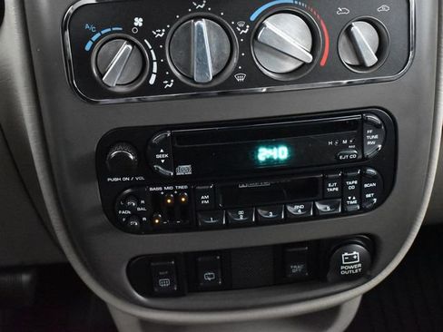 Used 2001 Chrysler PT Cruiser FWD image 18