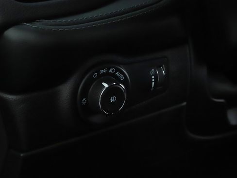 Used 2021 Dodge Durango GT w/ Blacktop Package image 8