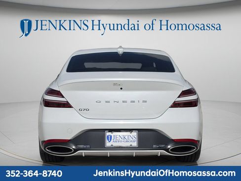Used 2025 Genesis G70 2.5T RWD image 6