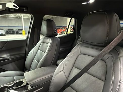 New 2026 Chevrolet Equinox LT w/ Convenience Package II image 13