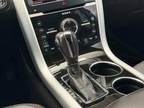 Used 2013 Ford Edge Limited w/ Driver Entry Pkg FWD image 31