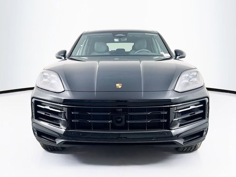 New 2026 Porsche Cayenne image 6