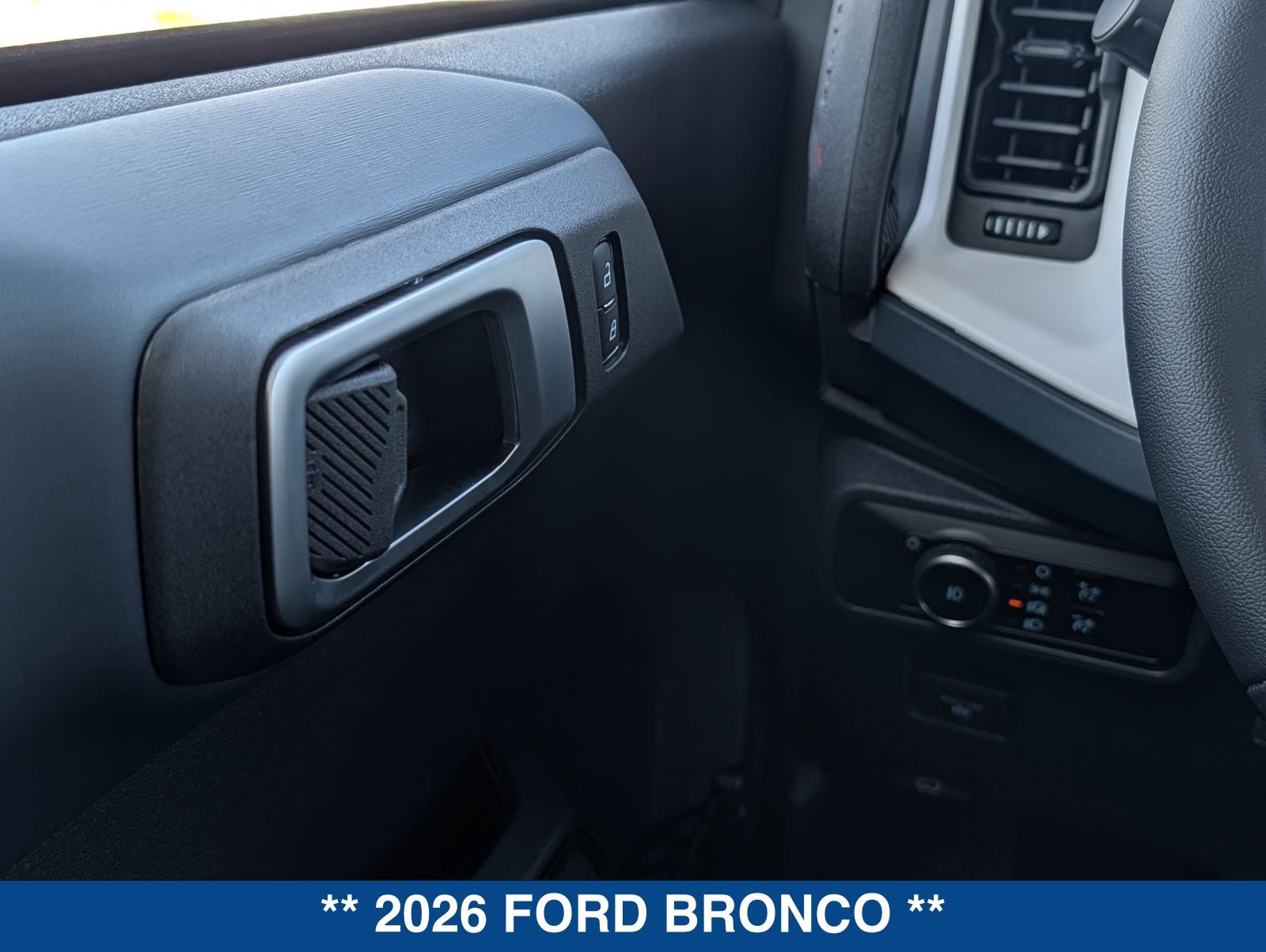 New 2026 Ford Bronco Heritage Edition AWD/4WD image 43