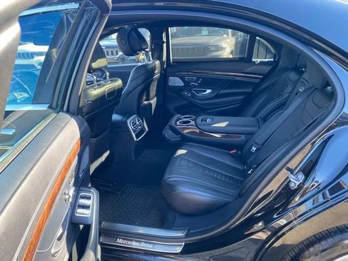 Used 2018 Mercedes-Benz S 560 4MATIC Sedan image 29
