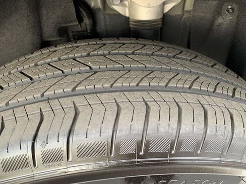 Used 2023 Lexus RX 350h w/ Accessory Package (P3) image 35