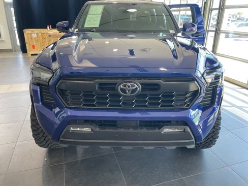 Used 2024 Toyota Tacoma TRD Off-Road AWD/4WD image 23