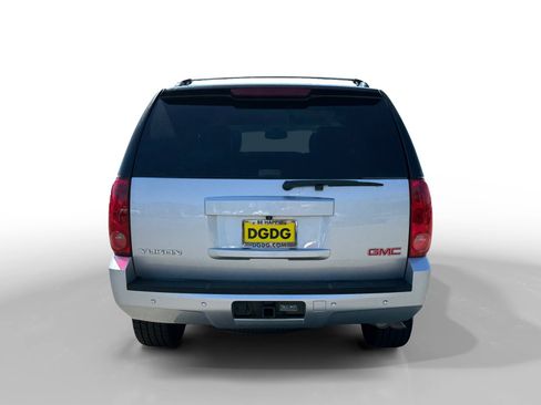 Used 2014 GMC Yukon SLT AWD/4WD image 4