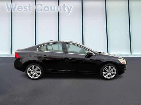 Used 2013 Volvo S60 T6 image 2