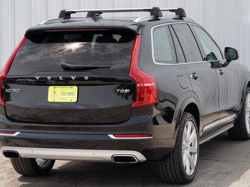 Used 2017 Volvo XC90 T8 Inscription w/ Vision Package image 52