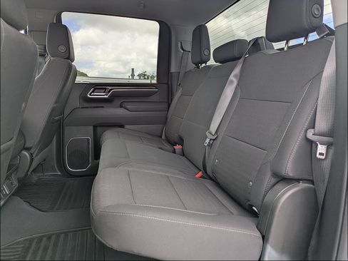 Certified 2025 Chevrolet Silverado 2500 LT w/ Convenience Package AWD/4WD image 15