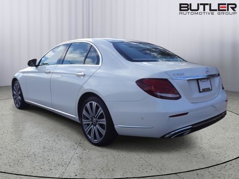 Used 2018 Mercedes-Benz E 300 image 5