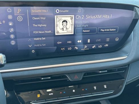 New 2026 Buick Envision Sport Touring AWD/4WD image 13