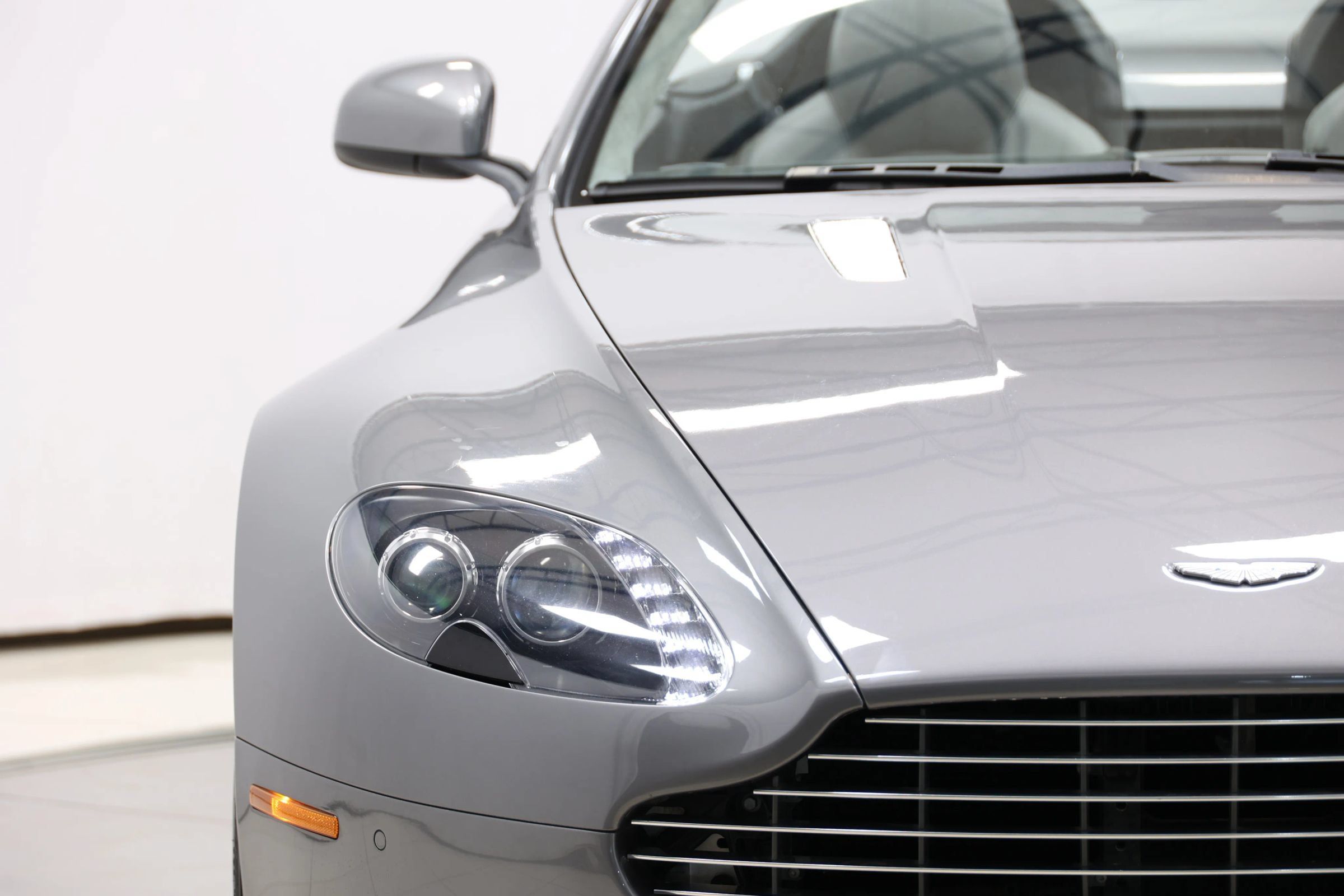 Used 2016 Aston Martin V8 Vantage S RWD image 62