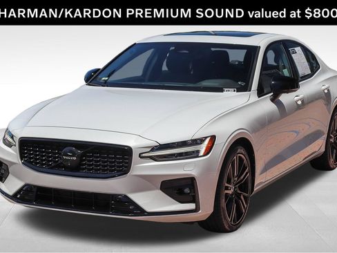 Used 2024 Volvo S60 B5 Plus w/ Climate Package AWD/4WD image 3