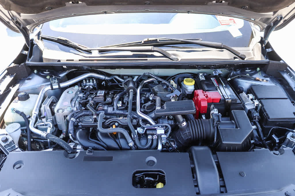 Used 2025 Nissan Sentra SR FWD image 27