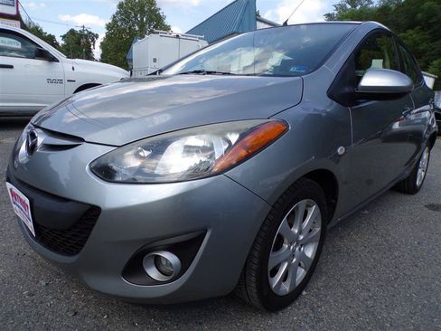 Used 2012 MAZDA MAZDA2 Touring FWD image 3