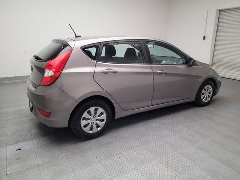 Used 2017 Hyundai Accent SE image 10