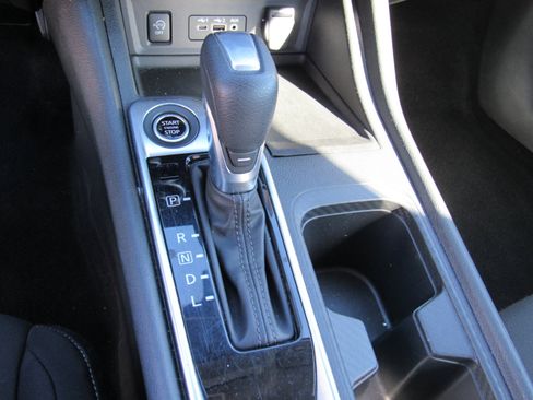 Used 2024 Nissan Sentra SV image 17