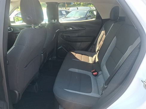 Used 2023 Chevrolet TrailBlazer LT w/ Convenience Package AWD/4WD image 10
