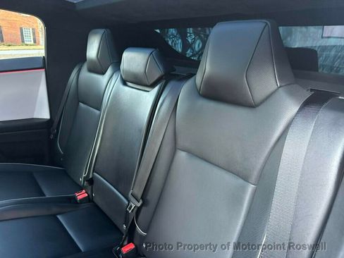 Used 2024 Tesla Cybertruck AWD Crew Cab image 20