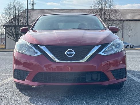Used 2019 Nissan Sentra SV w/ Special Edition Package image 3