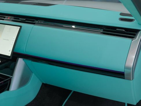 Used 2026 Land Rover Range Rover Long Wheelbase SE image 49