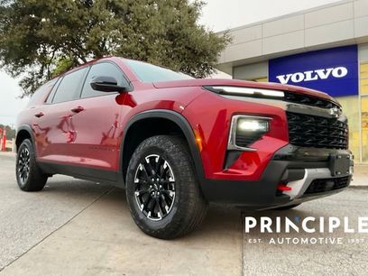 Used 2024 Chevrolet Traverse Z71