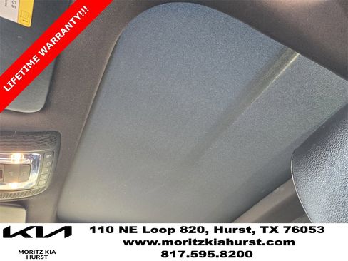 Used 2021 Mercedes-Benz GLB 250 4MATIC image 27