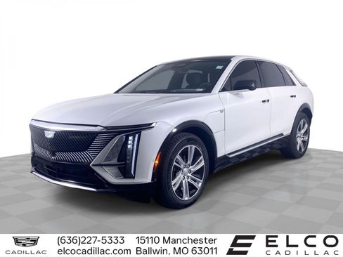 Certified 2024 Cadillac Lyriq Tech w/ Driver Assist Package AWD/4WD image 1