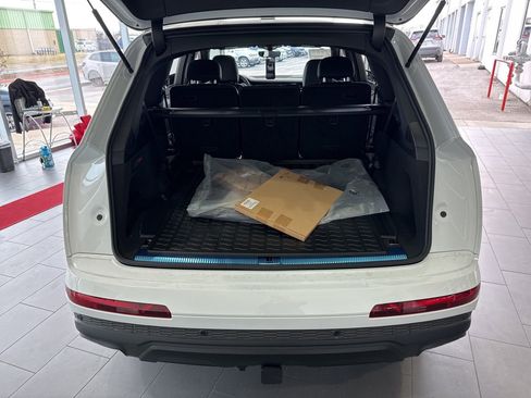 New 2026 Audi Q7 3.0T Premium Plus image 9