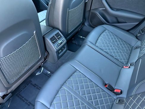Used 2023 Audi S4 Premium Plus w/ Premium Plus Package AWD/4WD image 11