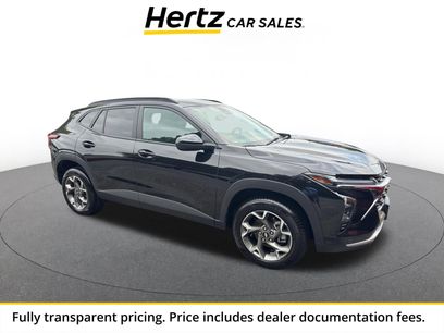 Used 2025 Chevrolet Trax LT