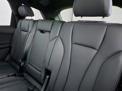 New 2026 Audi Q7 3.0T Premium Plus image 21