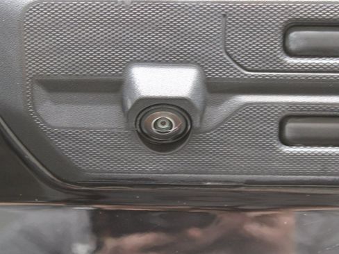 Used 2023 Chevrolet Silverado 1500 ZR2 w/ Technology Package image 48