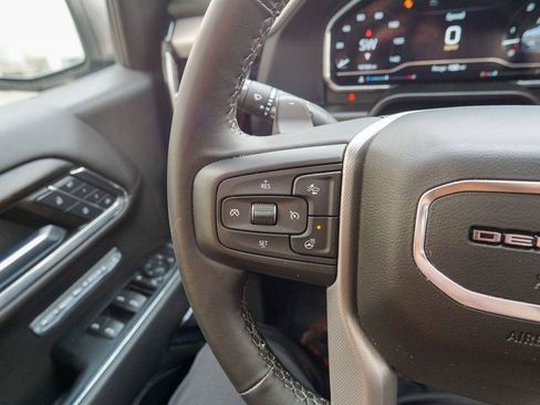 Used 2024 GMC Sierra 1500 Denali AWD/4WD image 24