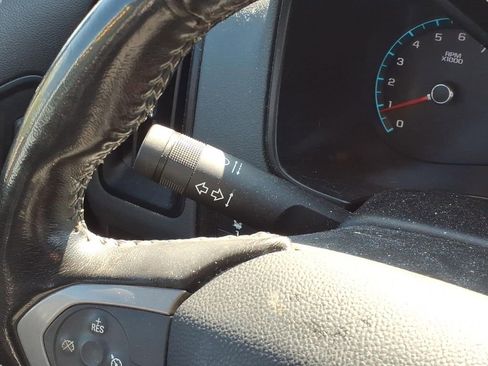 Used 2019 Chevrolet Colorado Z71 AWD/4WD image 19