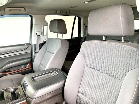 Used 2017 GMC Yukon SLE w/ Convenience Package image 13