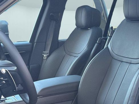 New 2026 Land Rover Range Rover SE AWD/4WD image 18