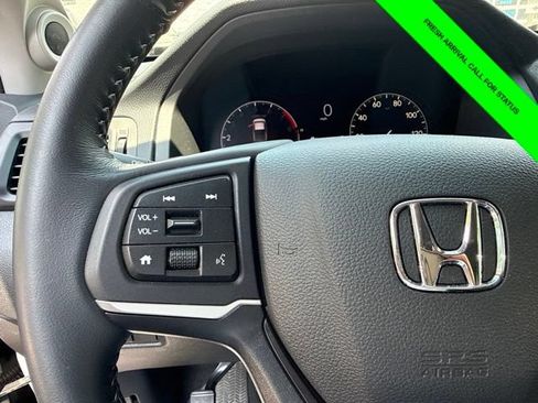 Used 2025 Honda Ridgeline RTL+ image 22
