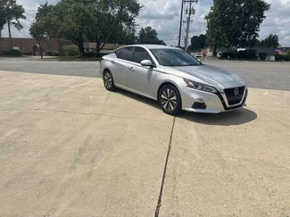 Used 2021 Nissan Altima 2.5 SV FWD video 2
