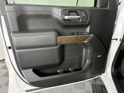 Used 2019 GMC Sierra 1500 Denali w/ Denali Ultimate Package image 16