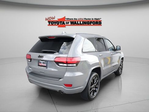 Used 2022 Jeep Grand Cherokee Laredo X AWD/4WD image 12