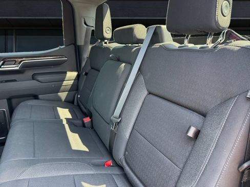 Used 2022 GMC Sierra 1500 Elevation w/ LPO, Elevation Black Package AWD/4WD image 14